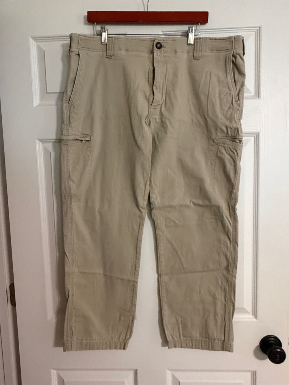 Lee Extreme Comfort Men's Khaki Cargo Pants Straight Fit 42x30 Stretch